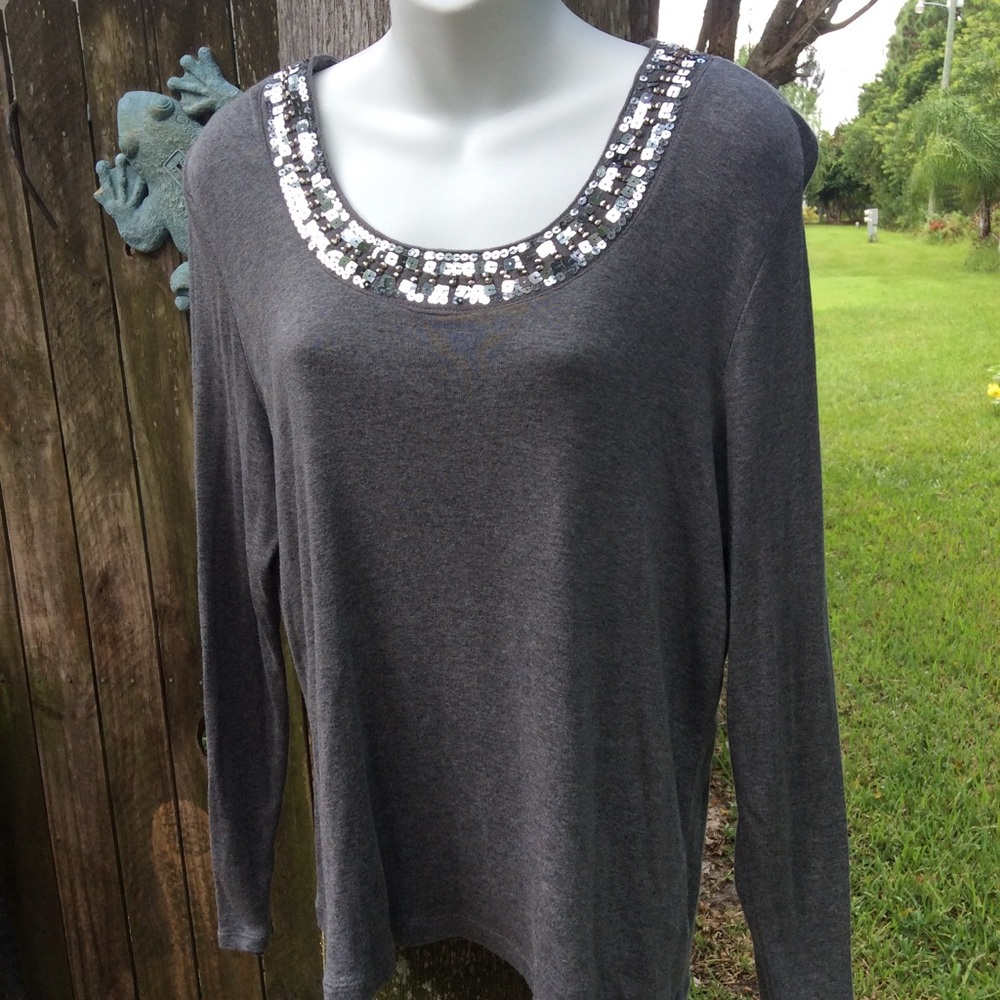 Apt. 9 gray pullover top sequins Sz Petite XL
